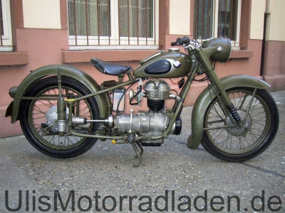 Ulis_Motorradladen_BMW_R252_a.jpg