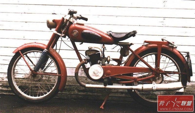 1953_victoria_kr125_bifix_123cc.jpg