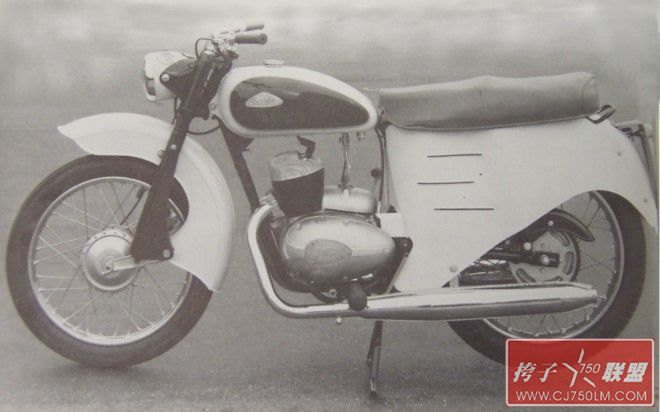 cotton_1960_herald_250cc.jpg