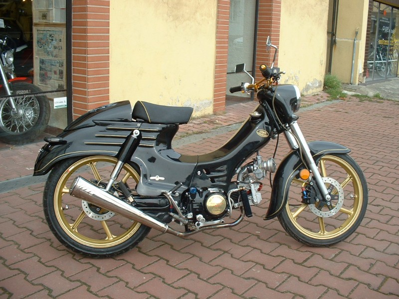 jawa-pionr-140-black-death-dohc-