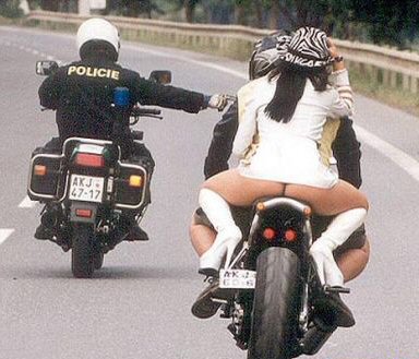 motorcycle_thong_cop.jpg