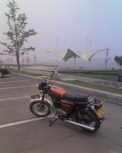 moto_3234.jpg