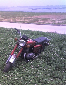 moto_3271.jpg